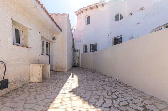 2 sovrum Semi-fristående Villa till salu i Albir, Alfaz del Pi / L'Alfàs del Pi med garage - 415 000 € (Ref: 9803923)