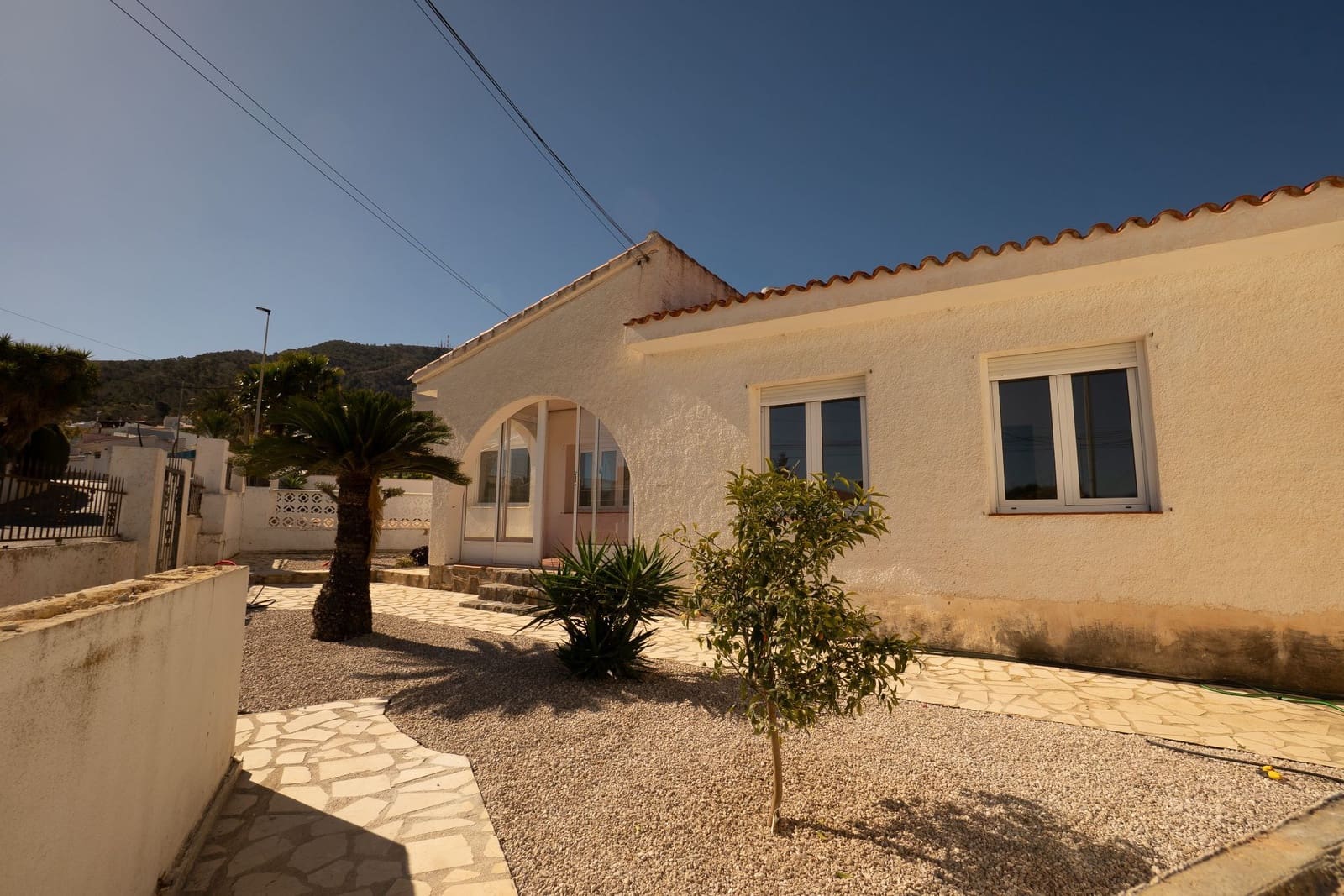 2 sovrum Semi-fristående Villa till salu i Albir med garage - 415 000 € (Ref: 9803923)