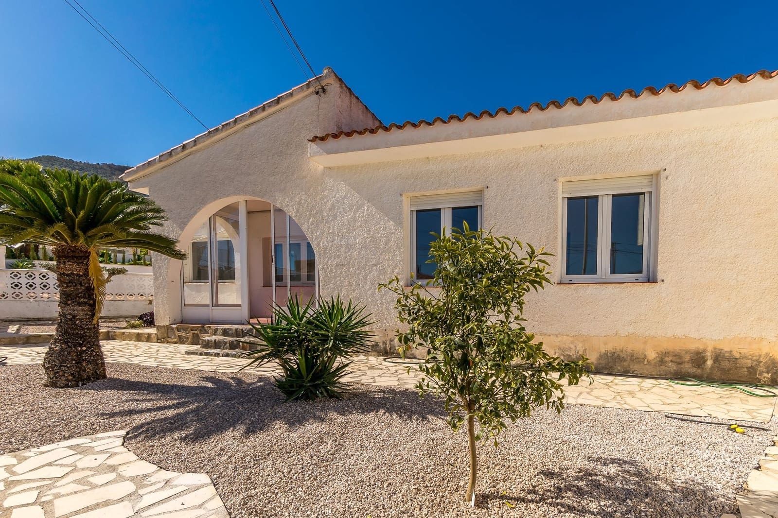 2 sovrum Semi-fristående Villa till salu i Albir med garage - 415 000 € (Ref: 9803923)