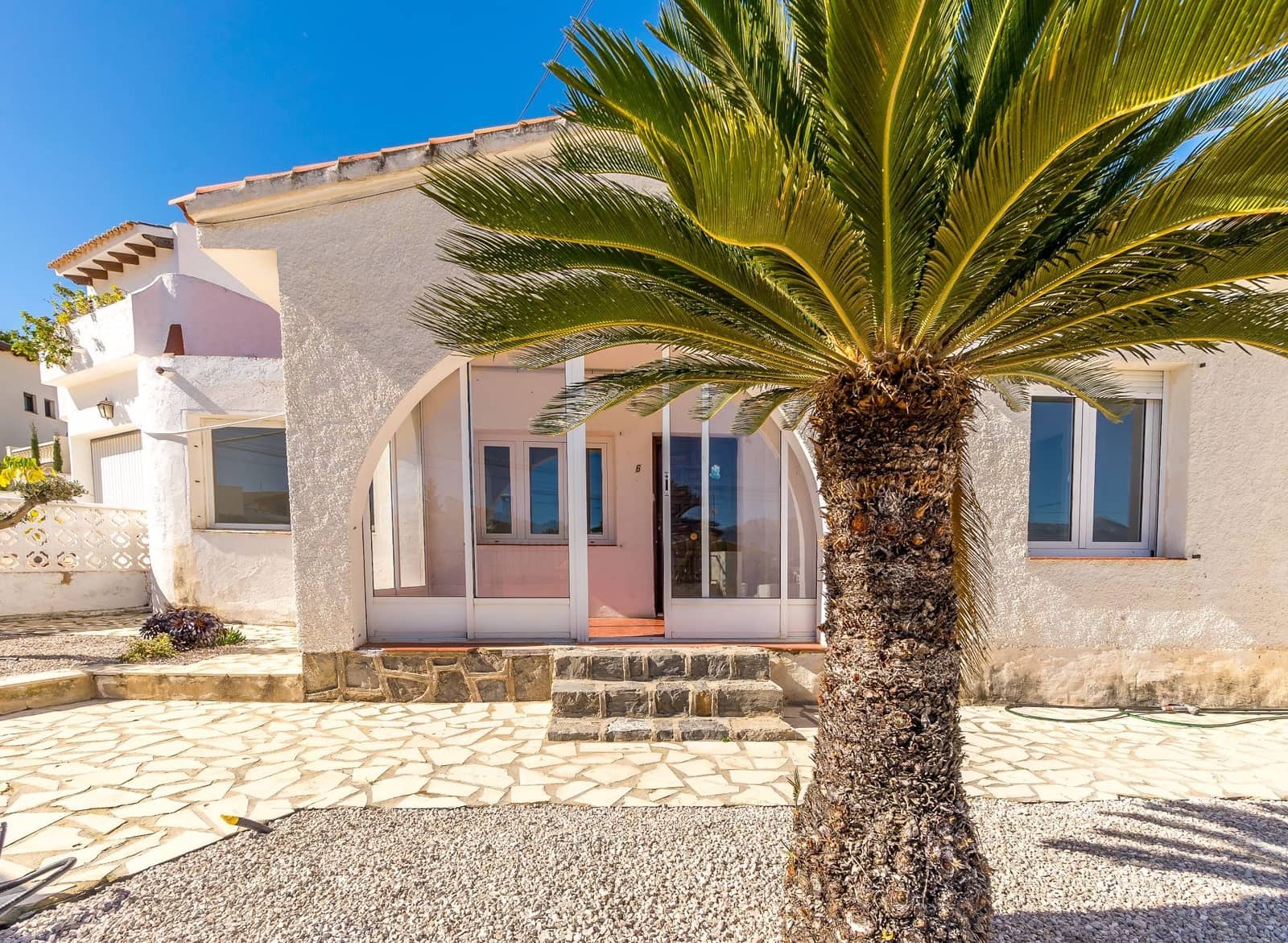 2 sovrum Semi-fristående Villa till salu i Albir med garage - 415 000 € (Ref: 9803923)