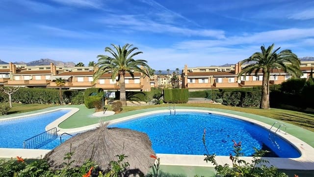 3 quarto Moradia para venda em Albir, Alfaz del Pi / L'Alfàs del Pi com piscina - 425 000 € (Ref: 9803926)