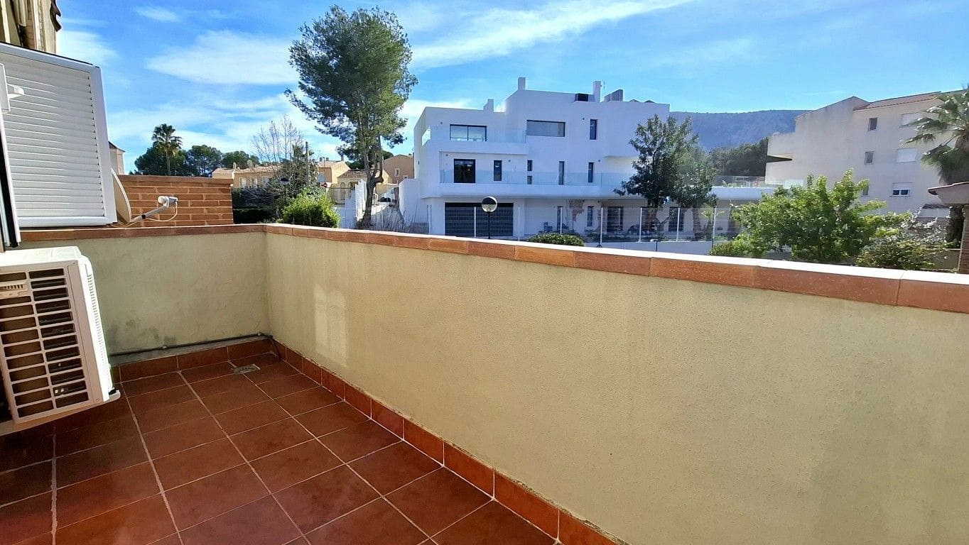 3 quarto Moradia para venda em Albir com piscina - 425 000 € (Ref: 9803926)
