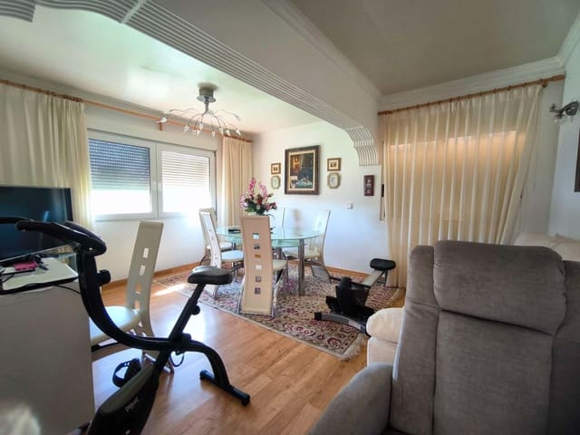 4 Zimmer Villa zu verkaufen in La Nucia mit Garage - 420.000 € (Ref: 9806104)