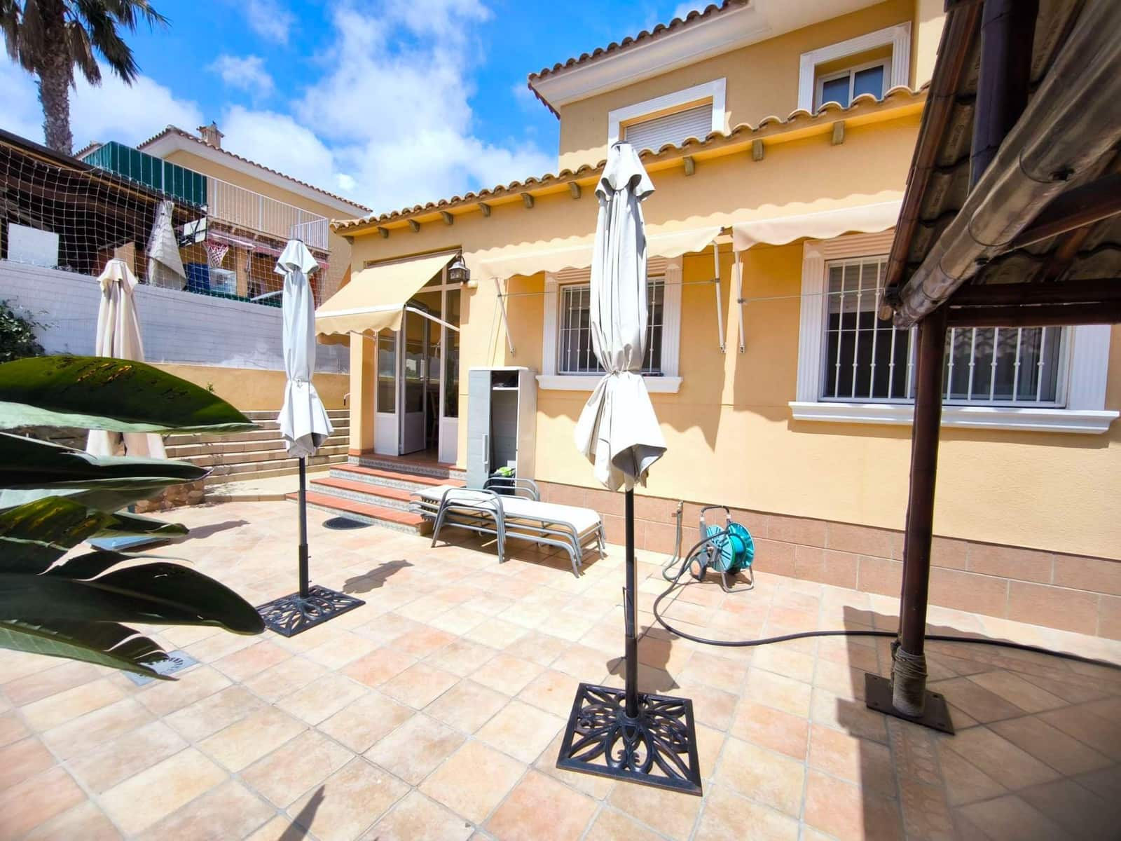 4 quarto Moradia para venda em La Nucia - 550 000 € (Ref: 9822003)