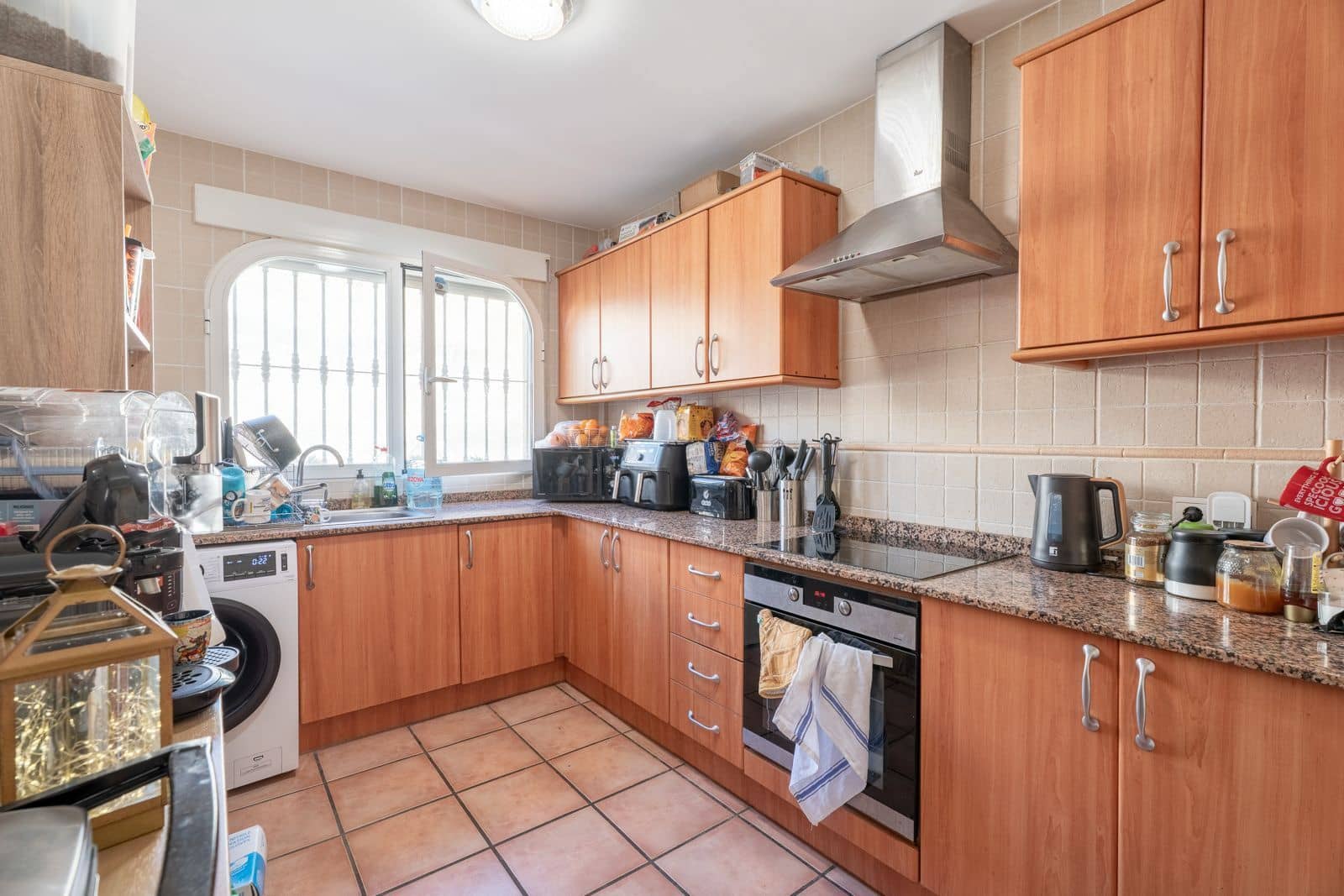 6 sypialnia Willa na sprzedaż w La Nucia z basenem garażem - 445 000 € (Ref: 9824709)