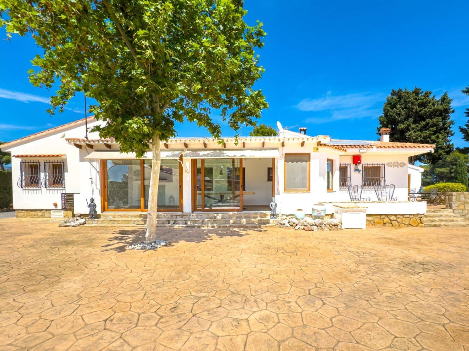 5 soveværelse Finca/Landehus til salg i Alfaz del Pi / L'Alfas del Pi med swimmingpool garage - € 1.495.000 (Ref: 9824710)