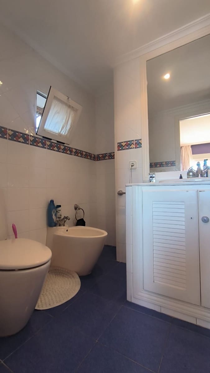 4 bedroom Villa for sale in Benidorm with pool garage - € 625,000 (Ref: 9824711)