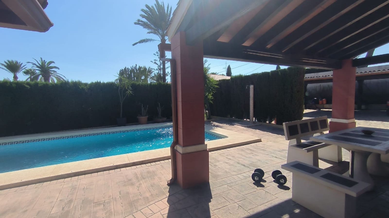 4 bedroom Villa for sale in Benidorm with pool garage - € 625,000 (Ref: 9824711)