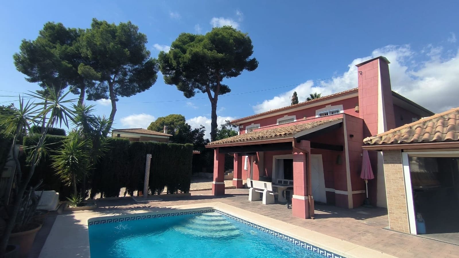 4 bedroom Villa for sale in Benidorm with pool garage - € 625,000 (Ref: 9824711)