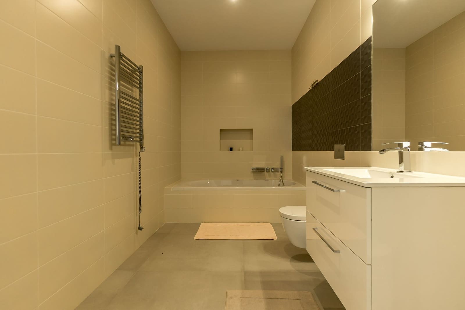 5 bedroom Villa for sale in Altea la Vella with garage - € 3,500,000 (Ref: 9827060)