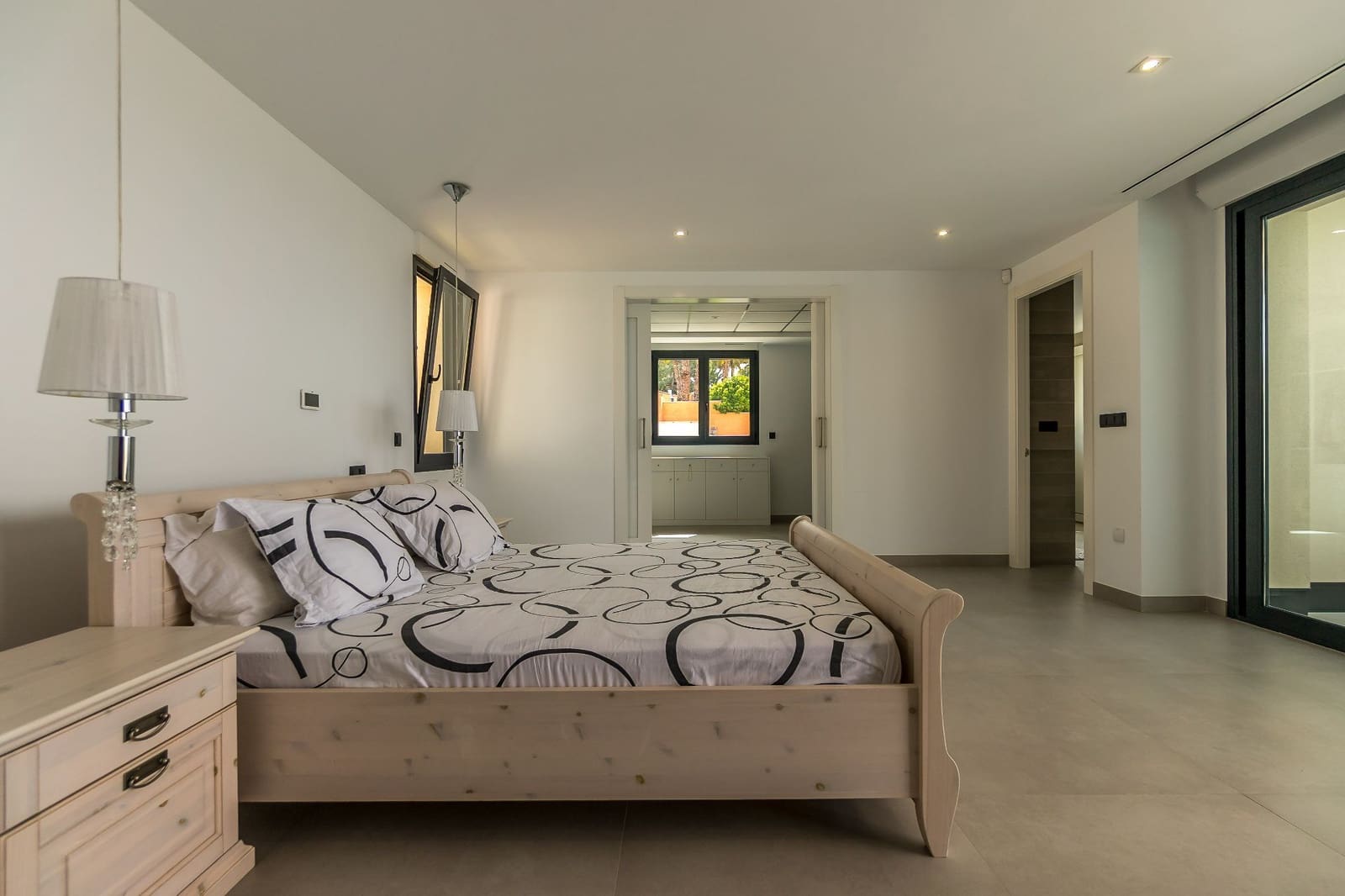 5 bedroom Villa for sale in Altea la Vella with garage - € 3,500,000 (Ref: 9827060)