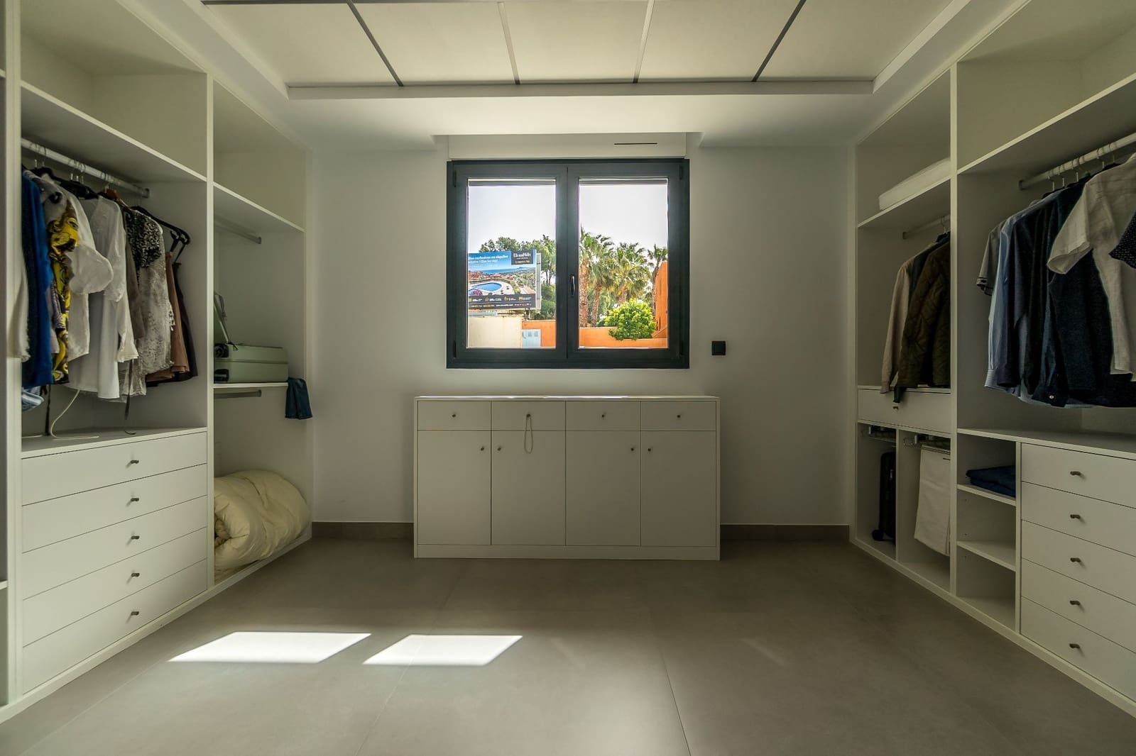 5 bedroom Villa for sale in Altea la Vella with garage - € 3,500,000 (Ref: 9827060)