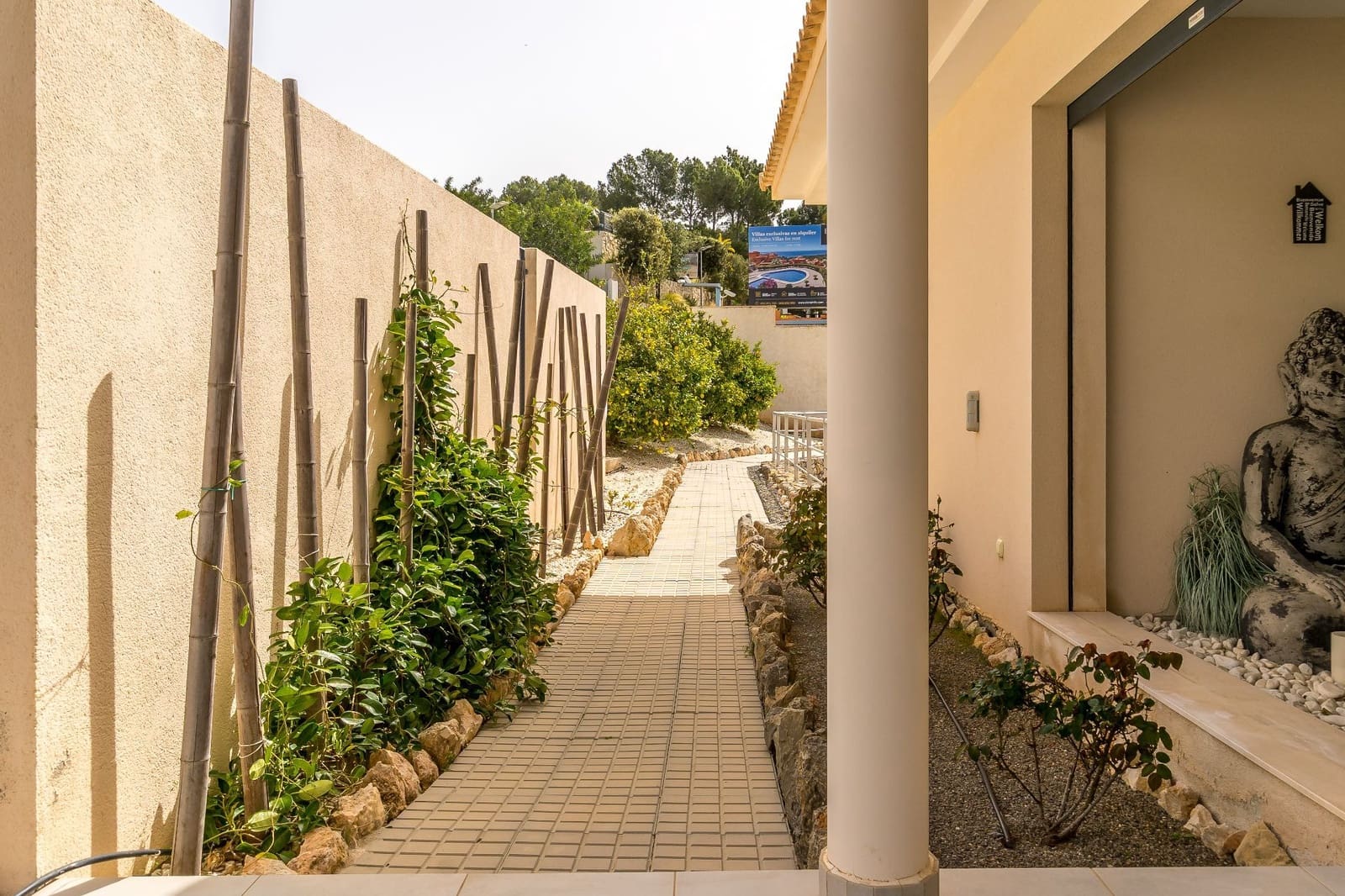 5 bedroom Villa for sale in Altea la Vella with garage - € 3,500,000 (Ref: 9827060)