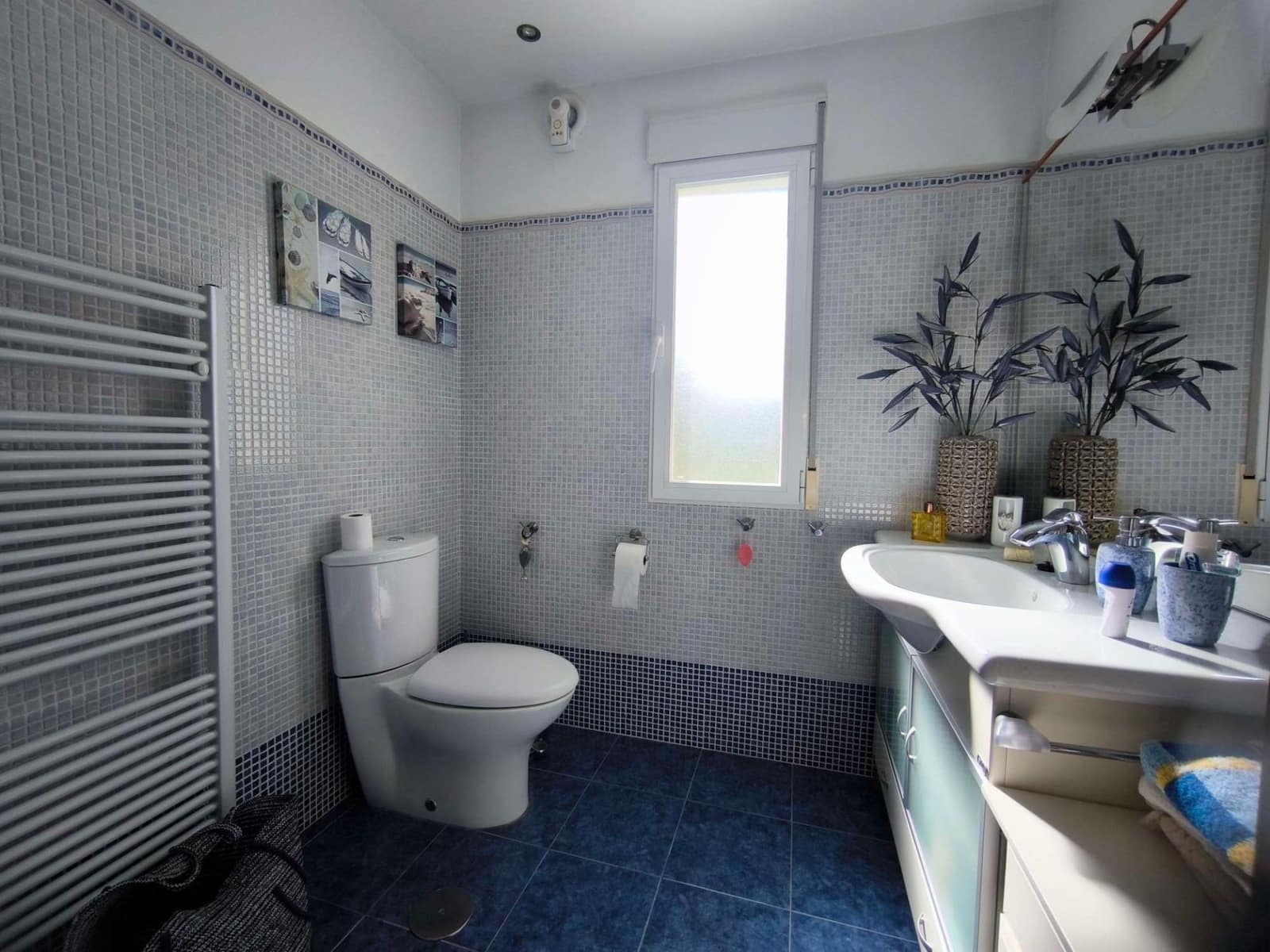 4 bedroom Villa for sale in Alfaz del Pi / L'Alfas del Pi with garage - € 600,000 (Ref: 9833264)