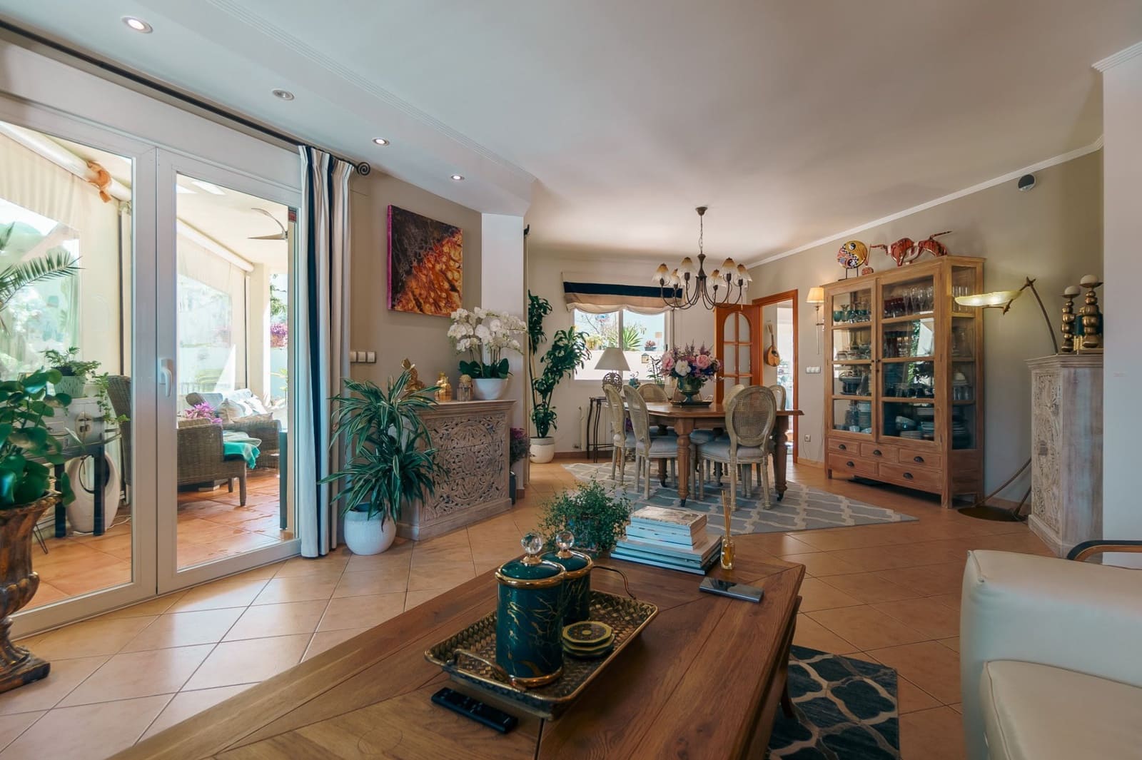4 Zimmer Villa zu verkaufen in Alfaz del Pi / L'Alfas del Pi mit Garage - 600.000 € (Ref: 9833264)