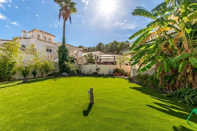 4 sovrum Villa till salu i Alfaz del Pi / L'Alfàs del Pi med garage - 600 000 € (Ref: 9833264)