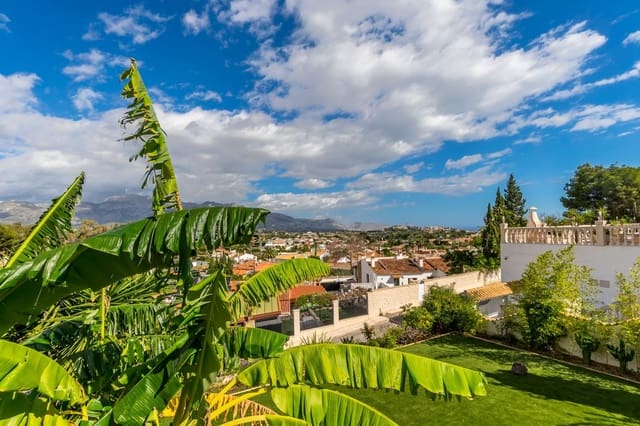 4 sovrum Villa till salu i Alfaz del Pi / L'Alfàs del Pi med garage - 600 000 € (Ref: 9833264)