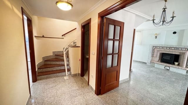 4 soveværelse Villa til salg i Albir, Alfaz del Pi / L'Alfàs del Pi med swimmingpool garage - € 425.000 (Ref: 9835022)