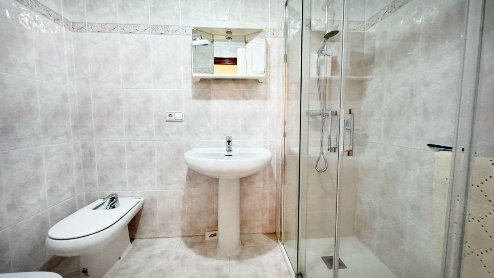 4 soveværelse Villa til salg i Albir med swimmingpool garage - € 425.000 (Ref: 9835022)