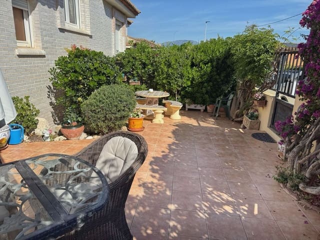 4 soveværelse Villa til salg i Albir, Alfaz del Pi / L'Alfàs del Pi med swimmingpool garage - € 425.000 (Ref: 9835022)