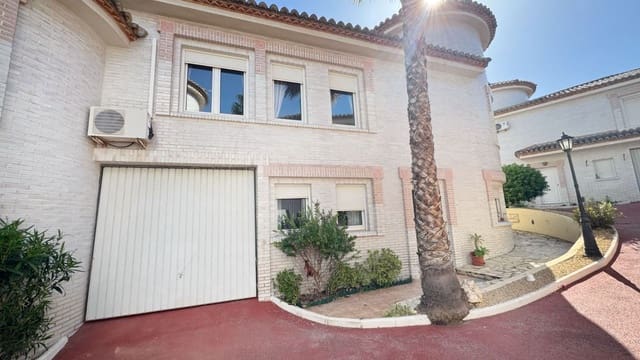 4 soveværelse Villa til salg i Albir, Alfaz del Pi / L'Alfàs del Pi med swimmingpool garage - € 425.000 (Ref: 9835022)