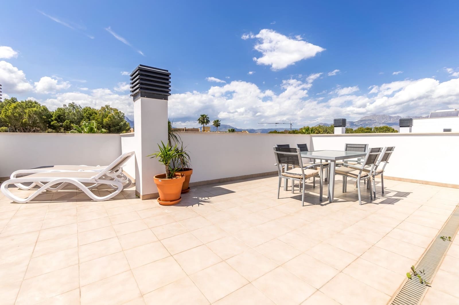 4 soveværelse Villa til salg i Albir med swimmingpool garage - € 795.000 (Ref: 9838896)