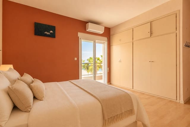 2 soveværelse Lejlighed til salg i Albir, Alfaz del Pi / L'Alfàs del Pi - € 535.000 (Ref: 9849001)