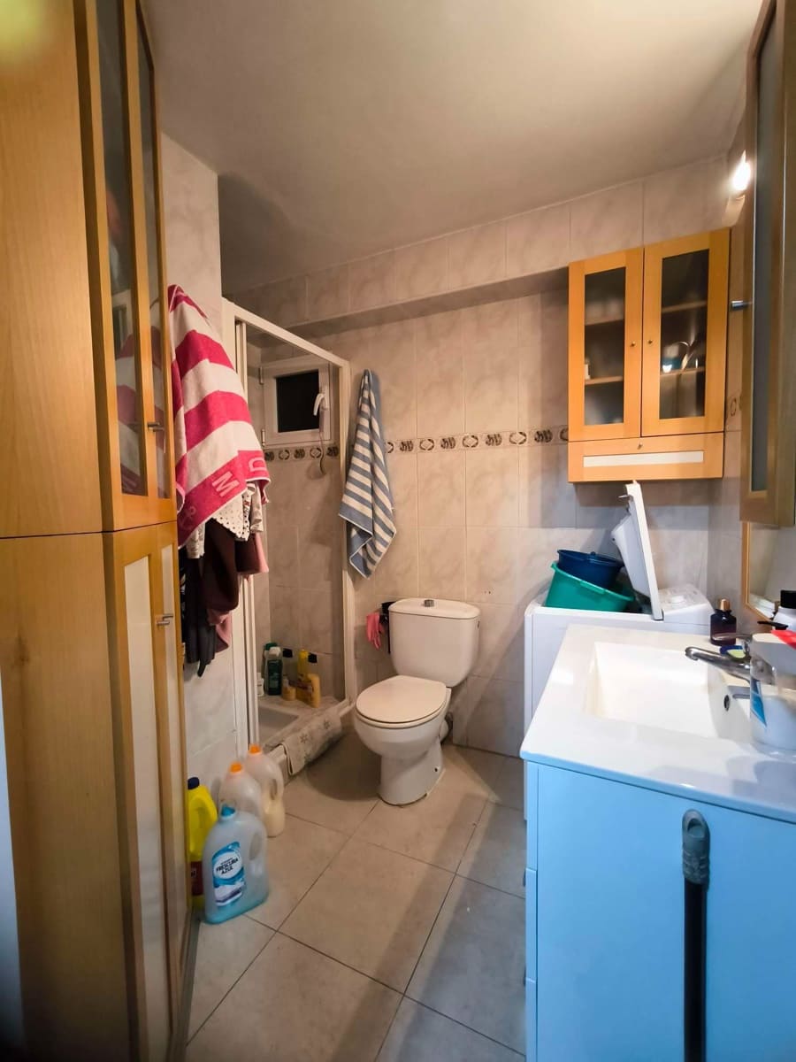 Studio te koop in Benidorm met zwembad garage - € 135.000 (Ref: 9866474)