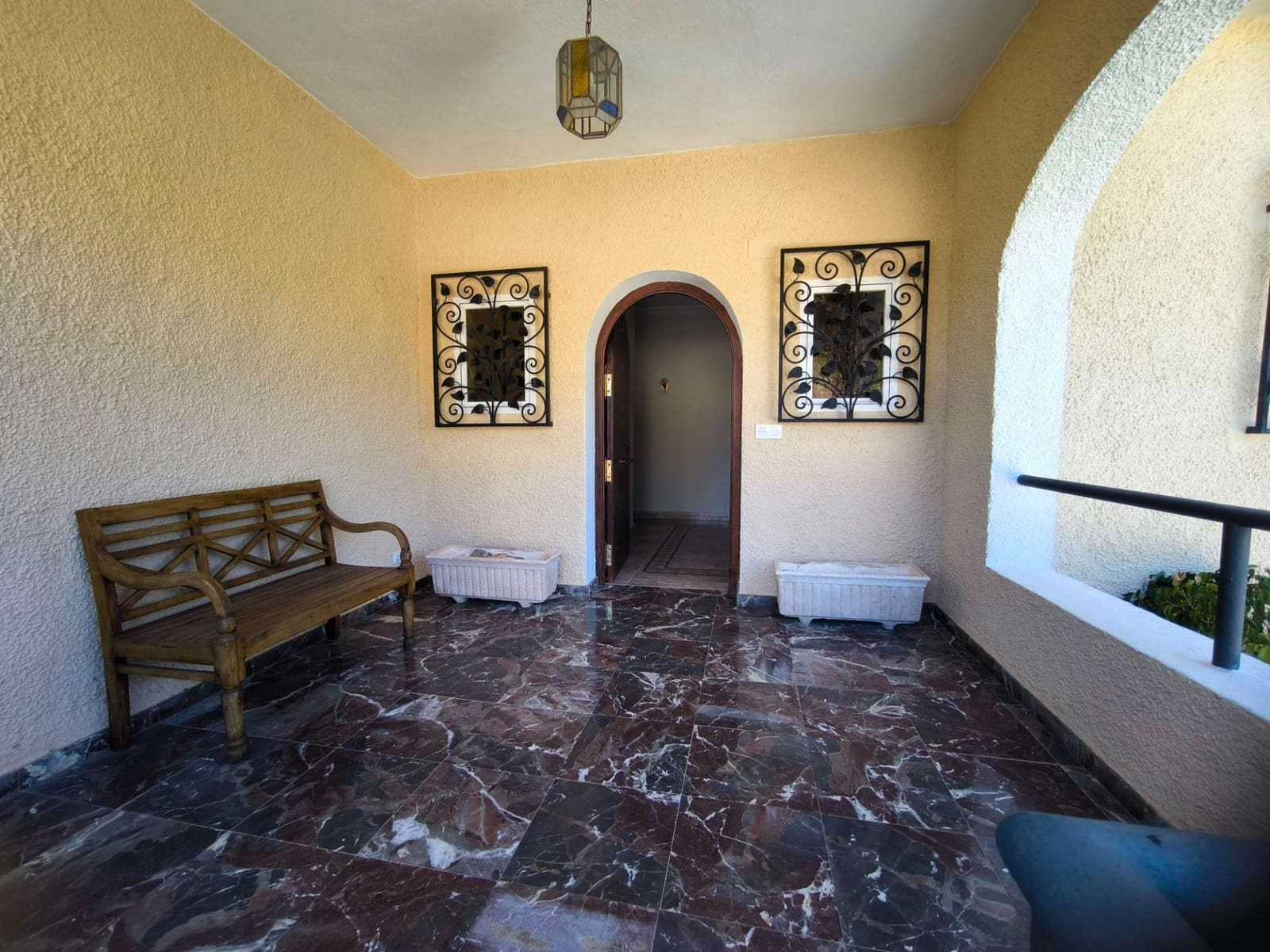 5 quarto Moradia para venda em Benidorm com piscina garagem - 895 000 € (Ref: 9866476)