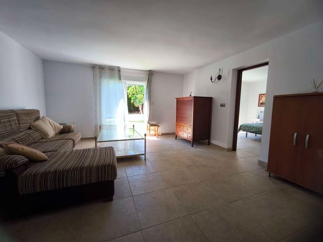 5 quarto Moradia para venda em Benidorm com piscina garagem - 895 000 € (Ref: 9866476)