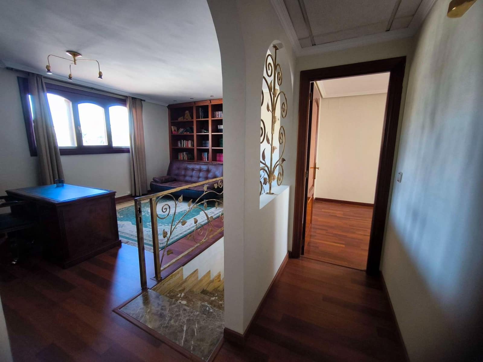 5 quarto Moradia para venda em Benidorm com piscina garagem - 895 000 € (Ref: 9866476)