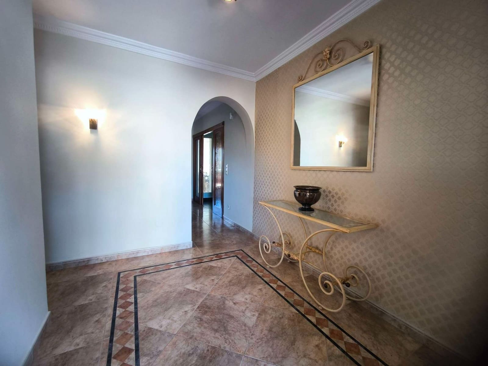 5 quarto Moradia para venda em Benidorm com piscina garagem - 895 000 € (Ref: 9866476)