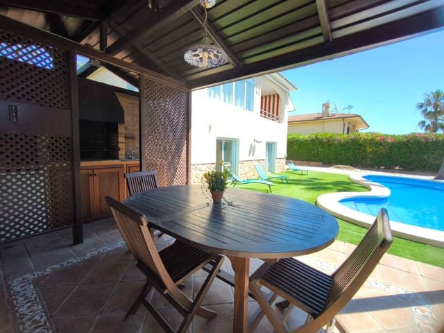 5 quarto Moradia para venda em Benidorm com piscina garagem - 895 000 € (Ref: 9866476)