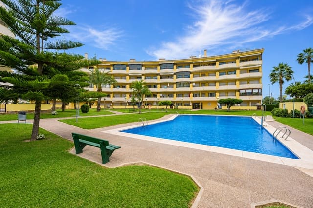 Ático de 2 habitaciones en Albir, Alfaz del Pi / L'Alfàs del Pi en venta con piscina garaje - 395.000 € (Ref: 9915216)