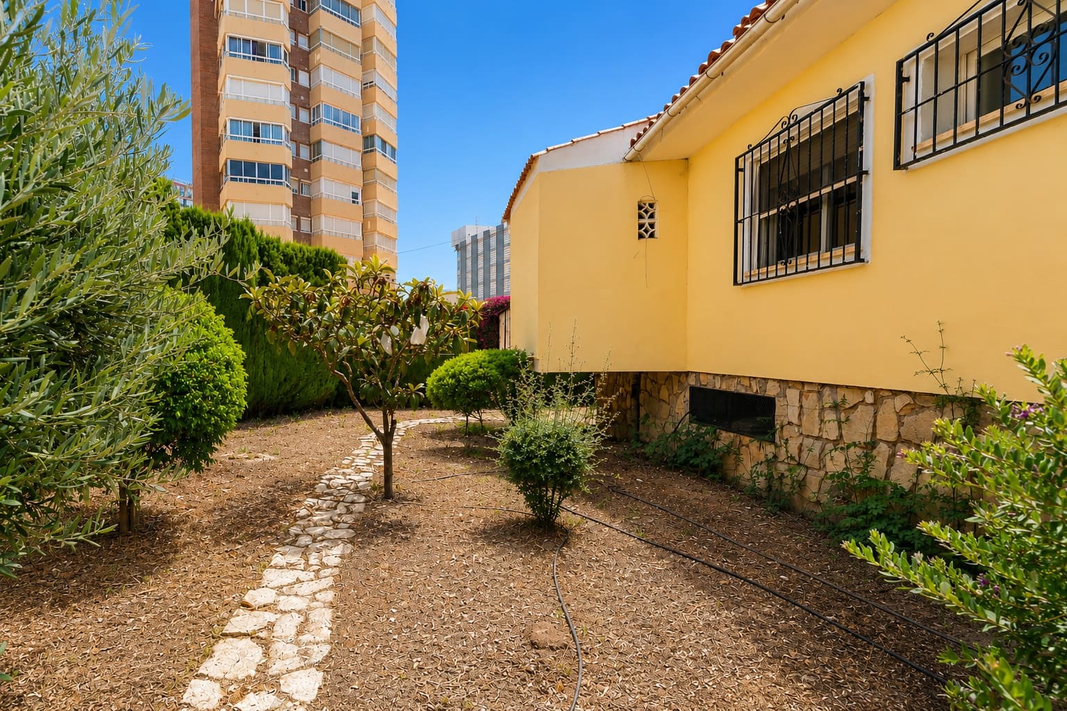 4 soveværelse Villa til salg i Benidorm med garage - € 790.000 (Ref: 9921686)