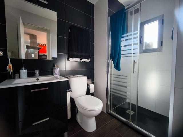 Pareado de 3 habitaciones en La Nucia en venta con piscina - 345.000 € (Ref: 9926765)
