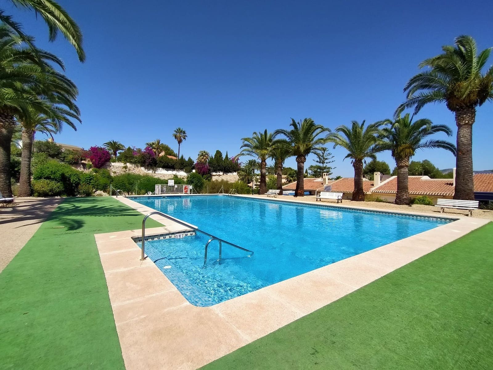 3 Zimmer Doppelhaus zu verkaufen in La Nucia mit Pool - 345.000 € (Ref: 9926765)
