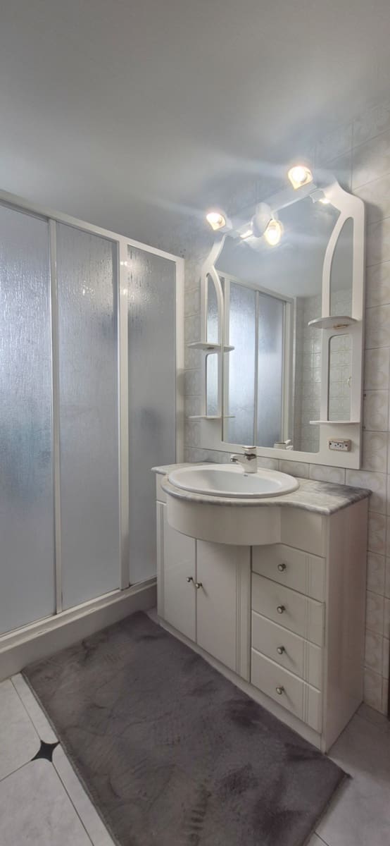3 camera da letto Appartamento in vendita in Benidorm - 260.000 € (Rif: 9926766)