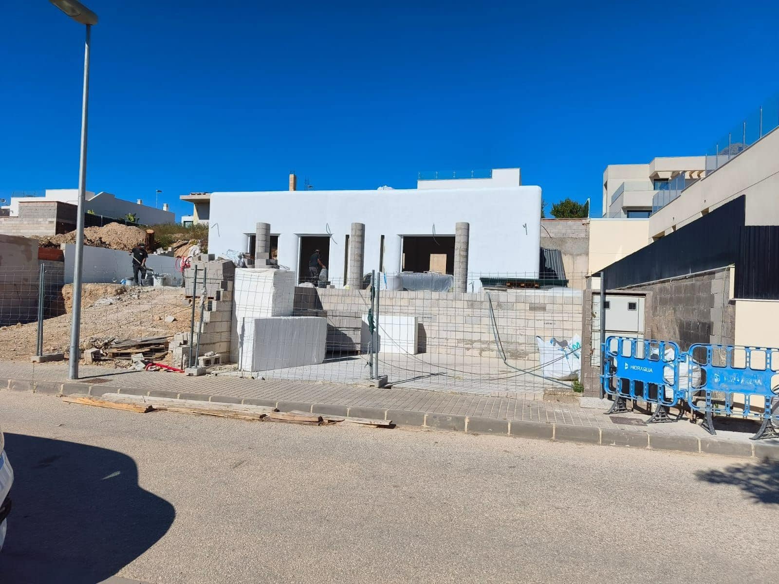 Chalet de 3 habitaciones en Polop en venta con piscina garaje - 763.000 € (Ref: 9931219)