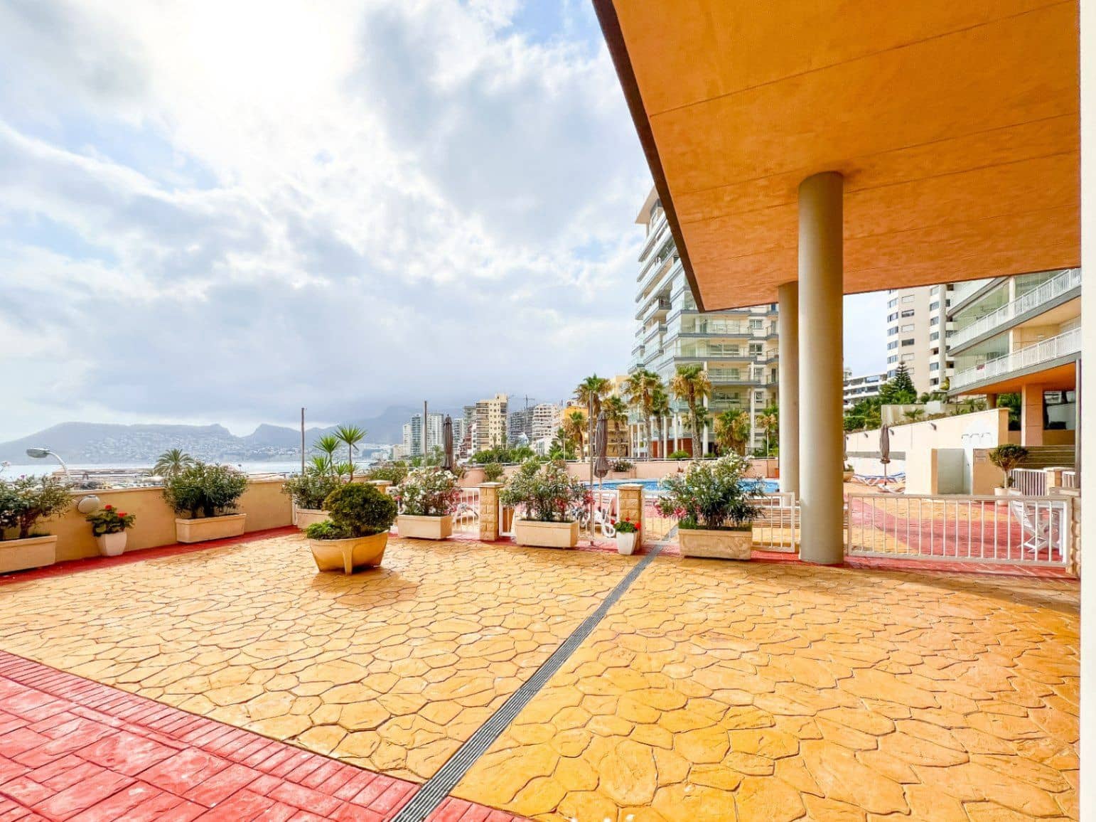 5 soverom Penthouse til salgs i Calpe / Calp med svømmebasseng garasje - € 1 780 000 (Ref: 9935511)
