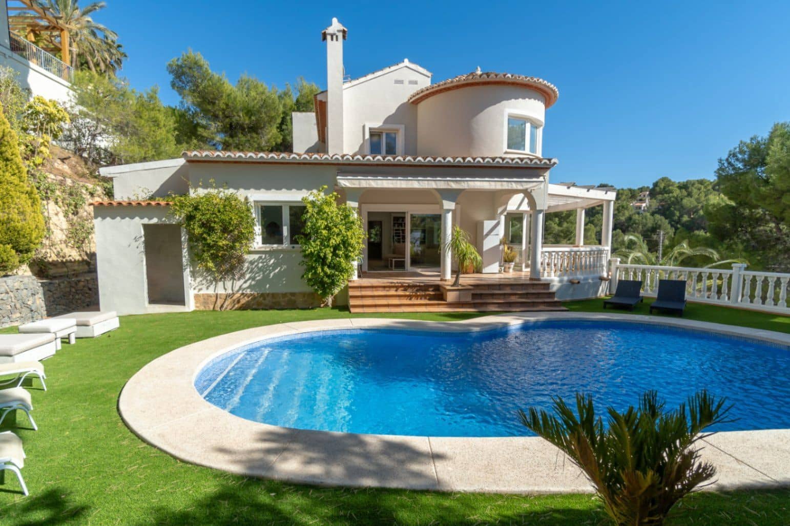 4 quarto Moradia para venda em Altea com piscina garagem - 990 000 € (Ref: 9935512)