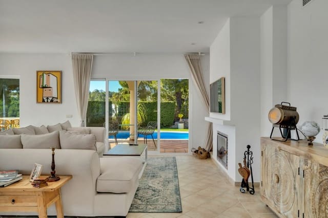 4 quarto Moradia para venda em Altea com piscina garagem - 990 000 € (Ref: 9935512)