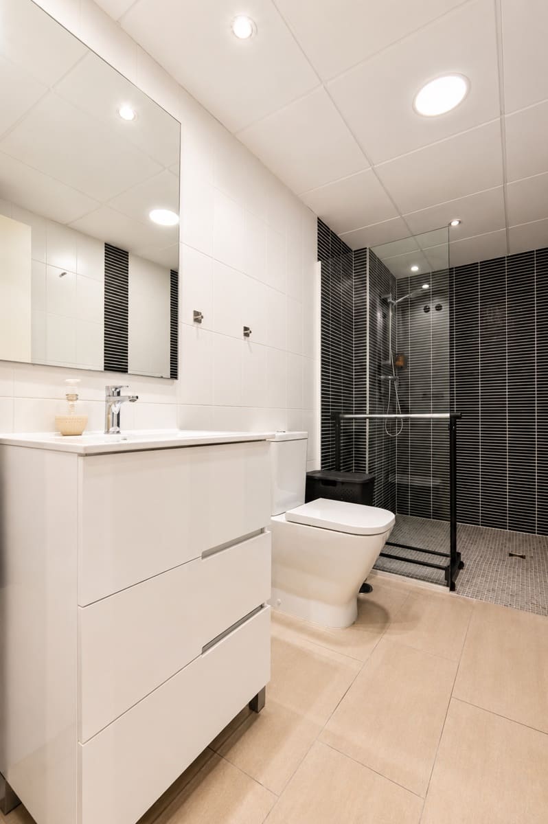 1 soveværelse Lejlighed til salg i Alfaz del Pi / L'Alfas del Pi med swimmingpool garage - € 425.000 (Ref: 9964709)