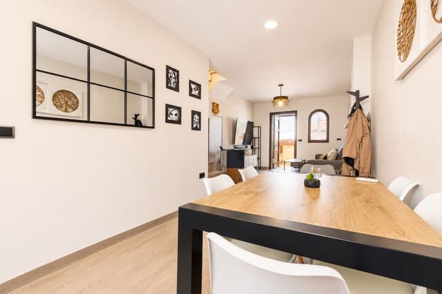 3 soveværelse Semi-Rækkehus til salg i Albir, Alfaz del Pi / L'Alfàs del Pi - € 299.000 (Ref: 9967170)