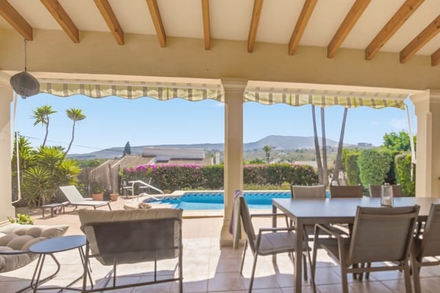 3 soveværelse Villa til salg i Benitachell / Benitatxell med swimmingpool - € 625.000 (Ref: 10003791)
