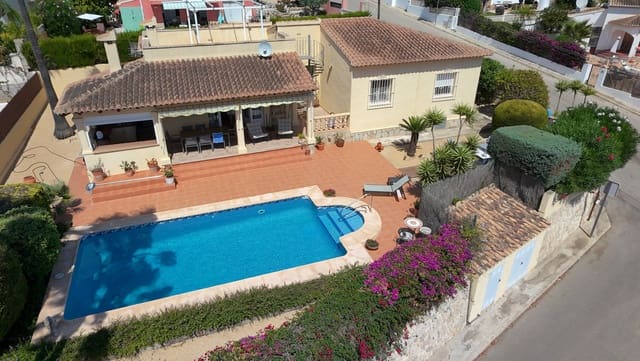 3 soveværelse Villa til salg i Benitachell / Benitatxell med swimmingpool - € 625.000 (Ref: 10003791)