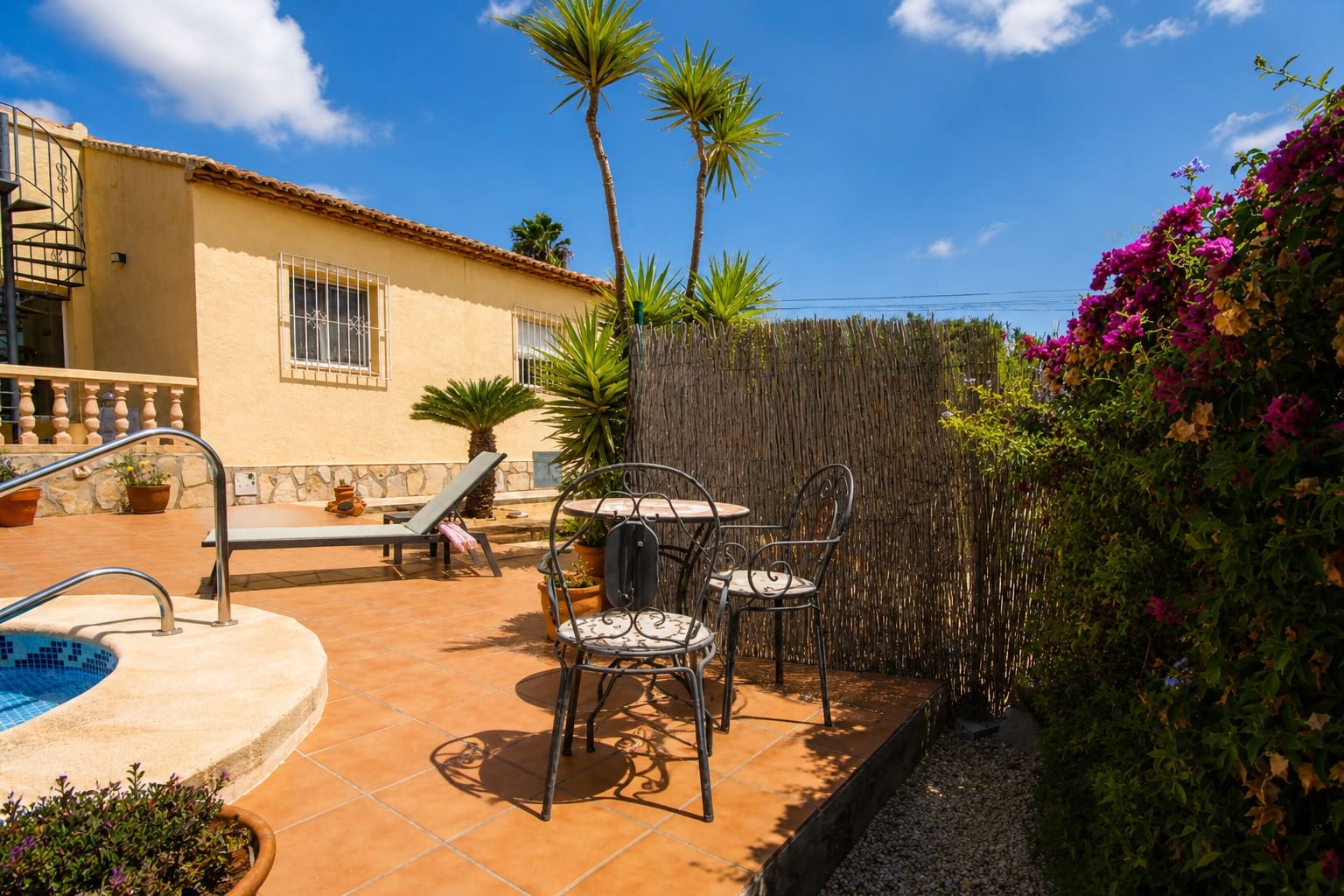 3 bedroom Villa for sale in Benitachell / Benitatxell with pool garage - € 625,000 (Ref: 10003791)