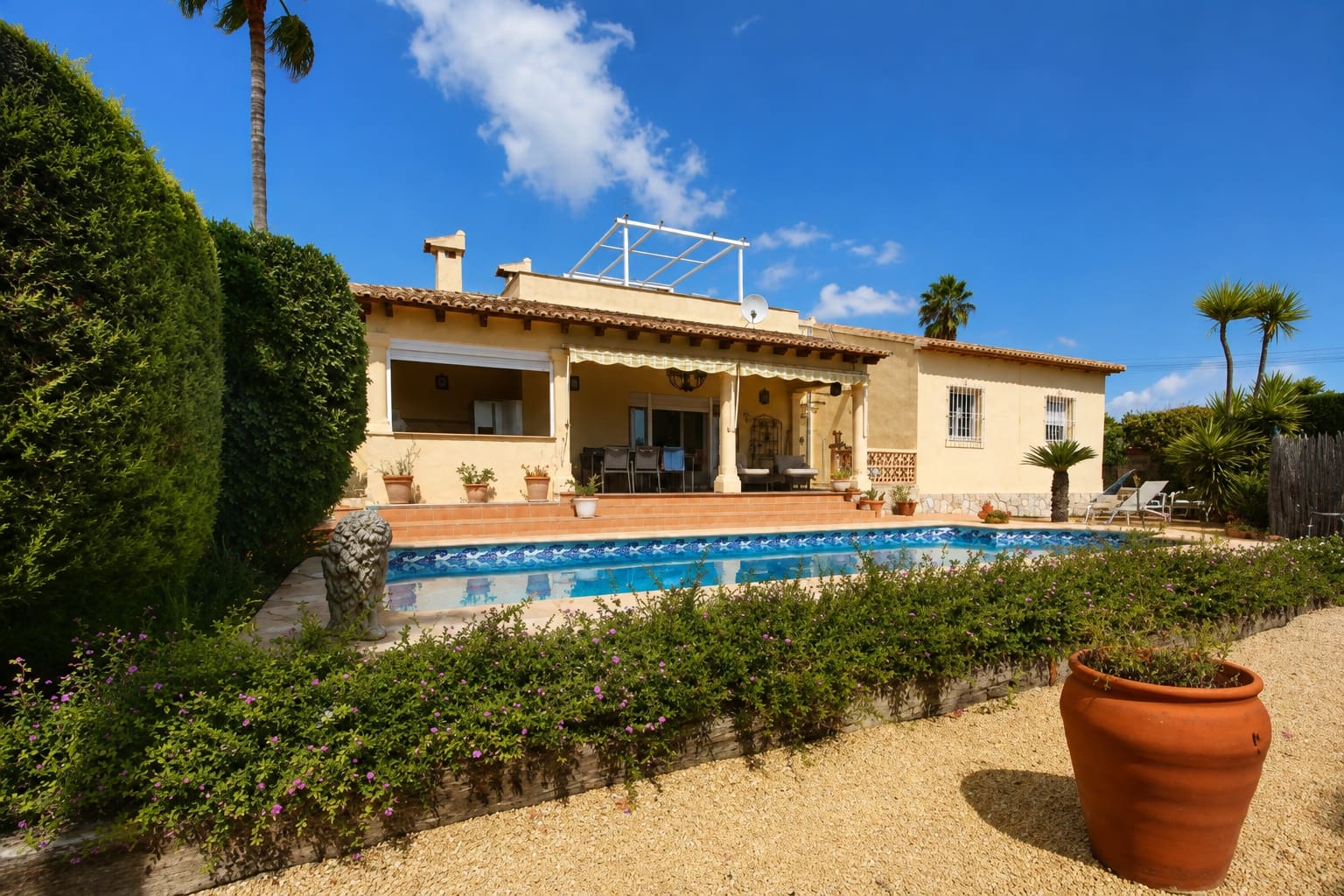 3 bedroom Villa for sale in Benitachell / Benitatxell with pool garage - € 625,000 (Ref: 10003791)