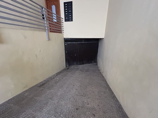 Garage for sale in El Vergel / Verger - € 160,000 (Ref: 10003792)