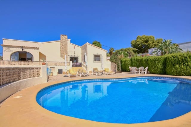 3 sovrum Villa till salu i Casco Urbano, Teulada-Moraira med pool - 620 000 € (Ref: 10008867)